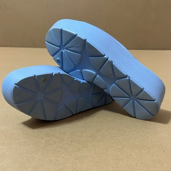 Platform Slippers - Picture 8 of 8